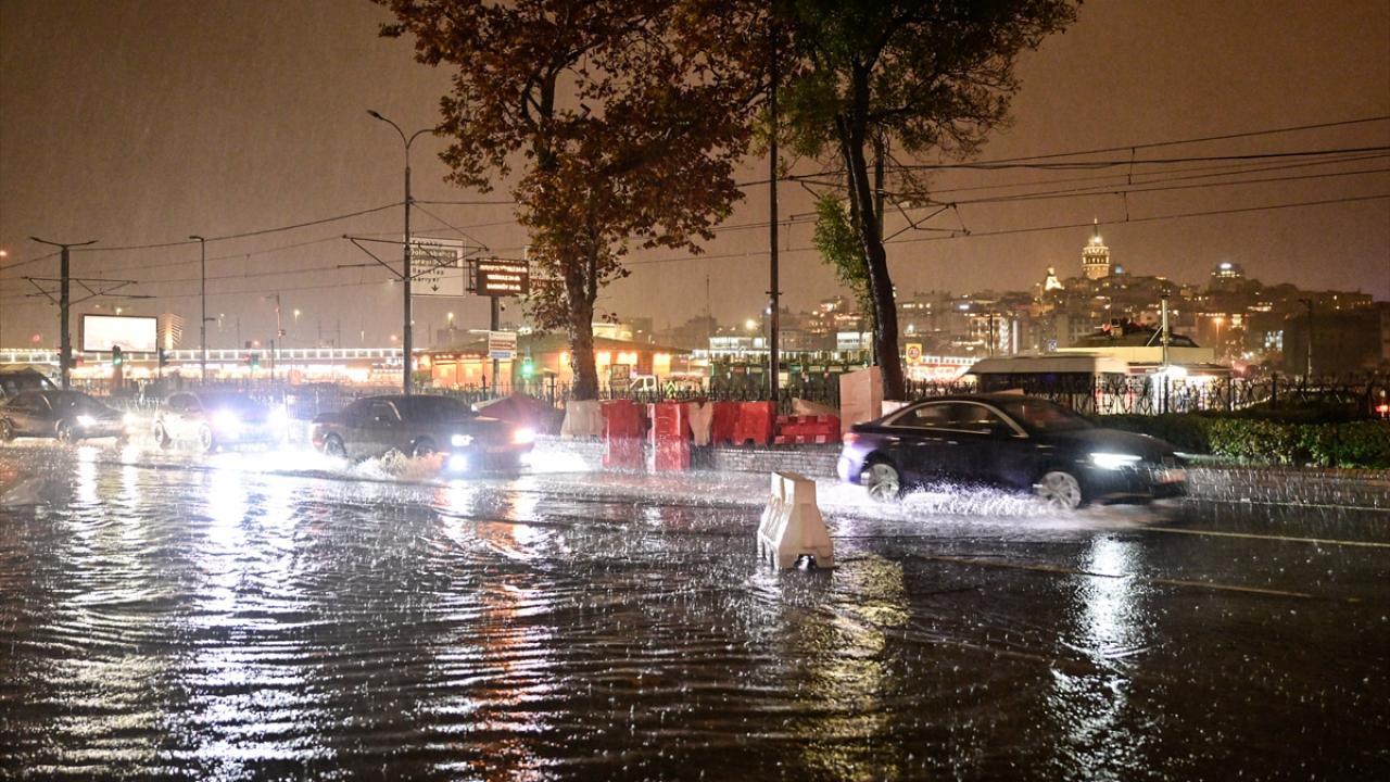 İstanbul’daki sağanağı 3 meteorolojik faktör tetikledi