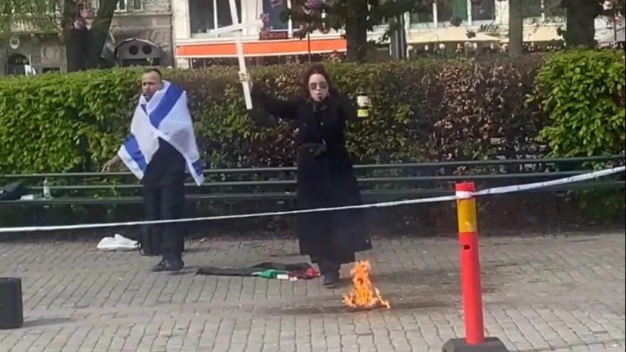 İsveç’te Kur’anı Kerim’e saldıran Sandberg nefret suçundan hüküm giydi