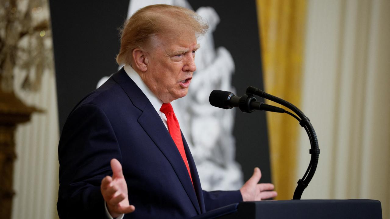 Trump’tan İran’a tüm bombaların anasını atma tehdidi
